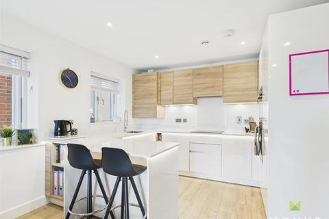 2 bedroom apartment for sale, Albury Place, St Michaels Street, Shrewsbury