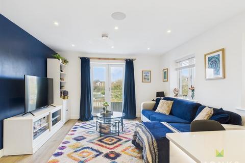 2 bedroom apartment for sale, Albury Place, St Michaels Street, Shrewsbury