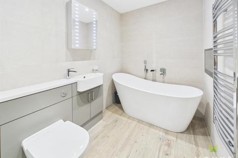 2 bedroom apartment for sale, Albury Place, St Michaels Street, Shrewsbury