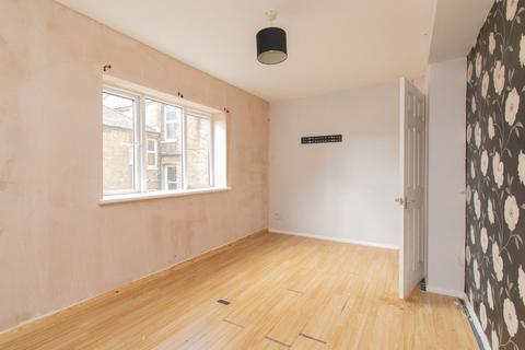 2 bedroom flat for sale, Lewis Crescent, Cliftonville, CT9