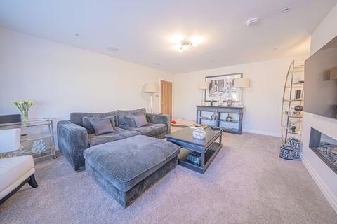 6 Brightwell Crescent, Dorridge, Solihull, B93 8HF