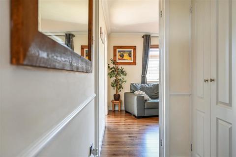 3 bedroom detached bungalow for sale, Mapletree Avenue, Horndean