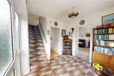 3 bedroom chalet for sale, Pump Street, Horndon-on-the-Hill, Essex, SS17