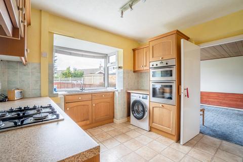 4 bedroom semi-detached bungalow for sale, Oak Glade, Huntington, York