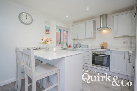 Flat 45, Queens Lodge Benfleet Road, Benfleet, SS7 1NY