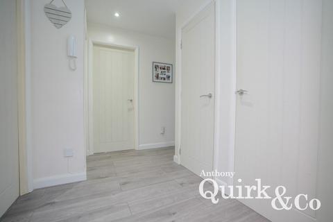 Flat 45, Queens Lodge Benfleet Road, Benfleet, SS7 1NY