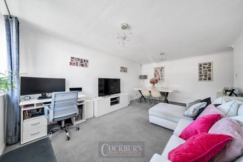 Flat 43, Pickwick Court, 60 West Park, Mottingham, London, SE9 4SA