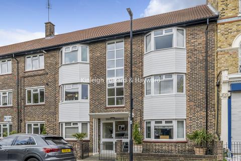Flat 12a, Nathan House Reedworth Street, London, SE11 4PG