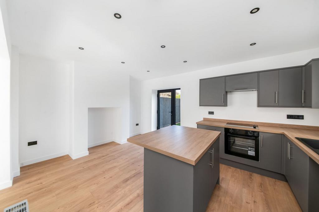 Open plan dining kitchen