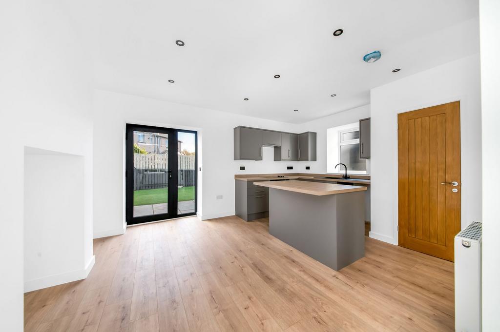 Open plan dining kitchen
