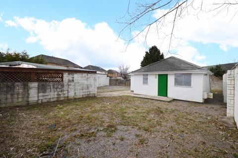 2 bedroom detached bungalow for sale, Fanshawe Road, Hengrove, Bristol