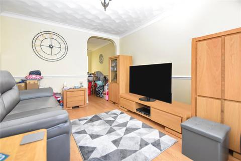6 The Vyne, Bexleyheath, DA7 6DZ