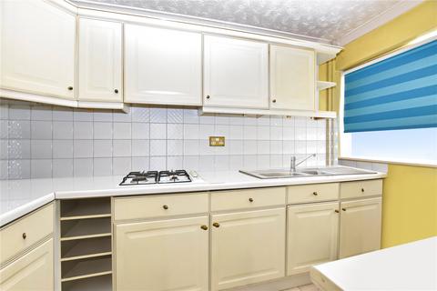 6 The Vyne, Bexleyheath, DA7 6DZ