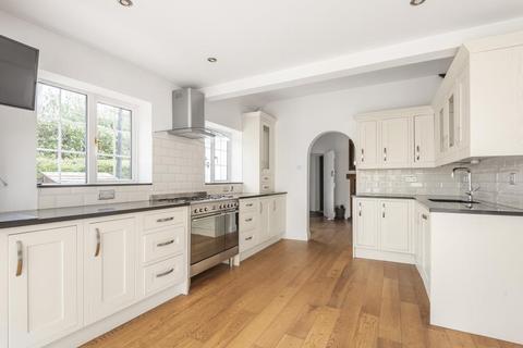 4 bedroom detached bungalow to rent, Ascot,  Berkshire,  SL5