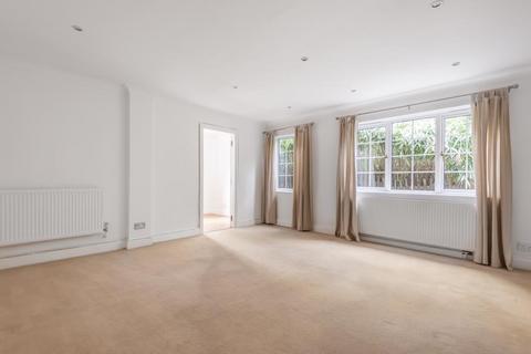 4 bedroom detached bungalow to rent, Ascot,  Berkshire,  SL5