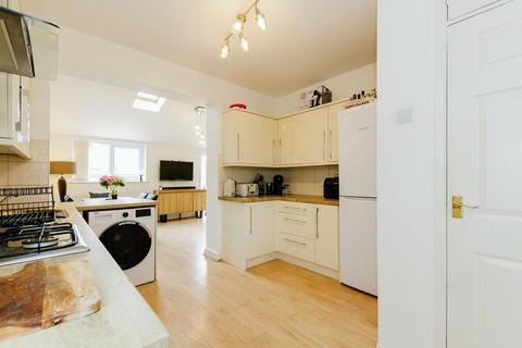 3 bedroom semi-detached house for sale, Cartmel Avenue, Swinley, Wigan, WN1