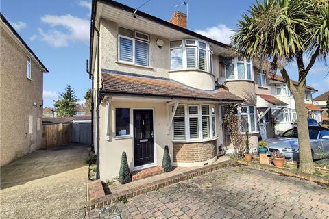 12 Oakdene Avenue, Chislehurst, BR7 6EA