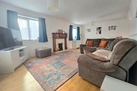 6 Tidcombe Close, Tiverton, EX16 4RA