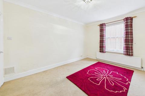 1 bedroom maisonette for sale, Bond Street, Cromer
