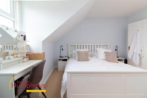 3 bedroom terraced house for sale, Newmans Close, Wimborne