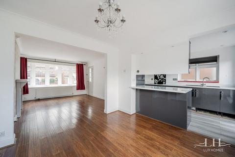 3 bedroom semi-detached house for sale, Falkirk Close, Hornchurch