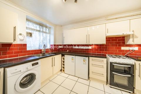 3 bedroom house to rent, Caldwell Street, London, SW9