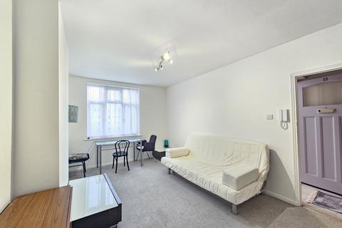 1 bedroom flat to rent, Moss Hall Grove, London N12
