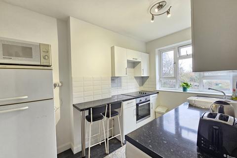 1 bedroom flat to rent, Moss Hall Grove, London N12