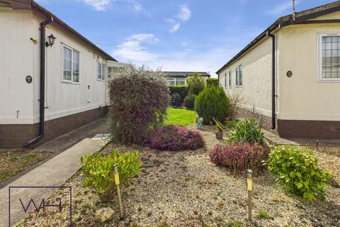 2 bedroom mobile home for sale, Haywagon Park, Adwick le street DN6