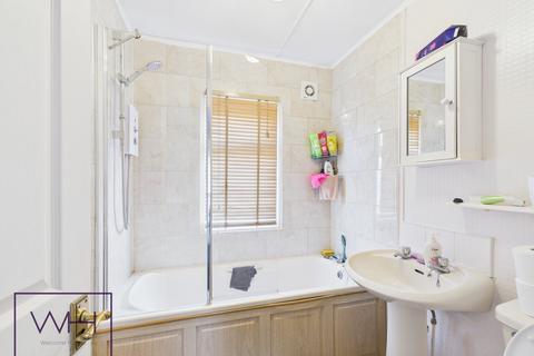 2 bedroom mobile home for sale, Haywagon Park, Adwick le street DN6