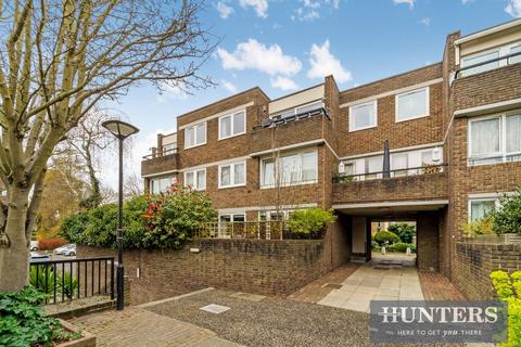 9, Julius Court Justin Close, Brentford, TW8 8QH