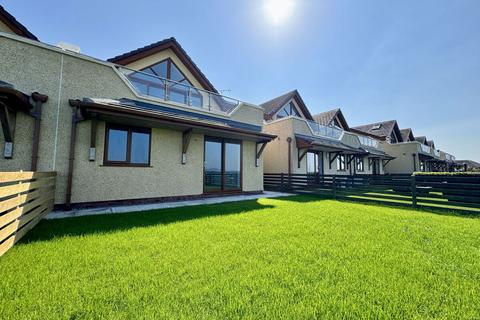 3 bedroom semi-detached house for sale, Vista Del Mar, Valley, Anglesey, LL65