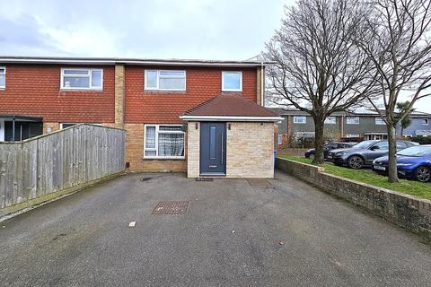3 bedroom end of terrace house for sale, Christopher Crescent, Oakdale, POOLE, BH15