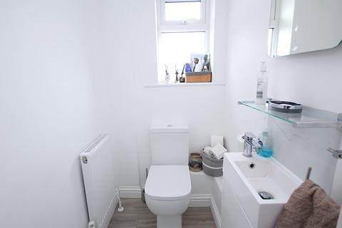 3 bedroom end of terrace house for sale, Christopher Crescent, Oakdale, POOLE, BH15