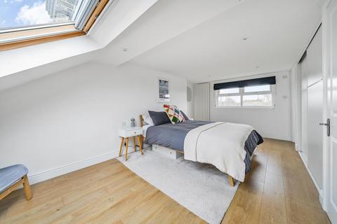 90 Durban Road, Beckenham, BR3 4EZ