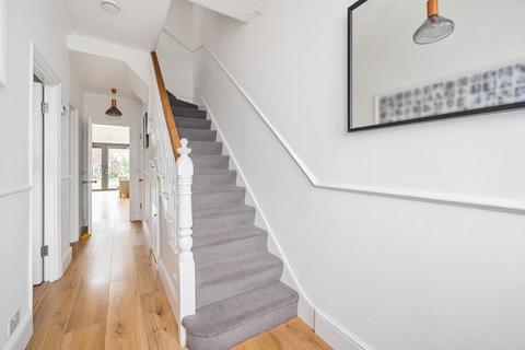 90 Durban Road, Beckenham, BR3 4EZ