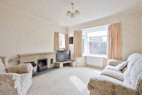 4 bedroom detached bungalow for sale, Foljambe Avenue, Walton, Chesterfield