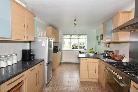 4 bedroom detached house for sale, The Paddock, Stubbington