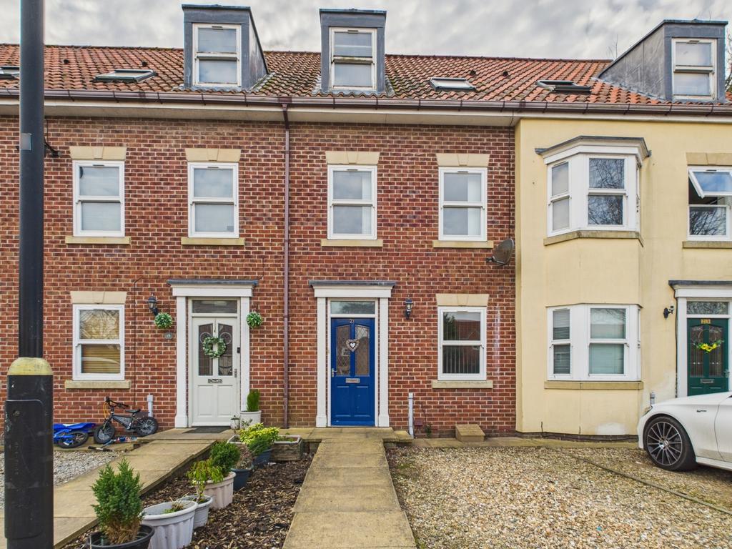A three bedroom House - To rent