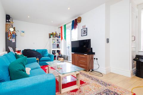 1 bedroom flat for sale, 70 Knyverton Road, Bournemouth,