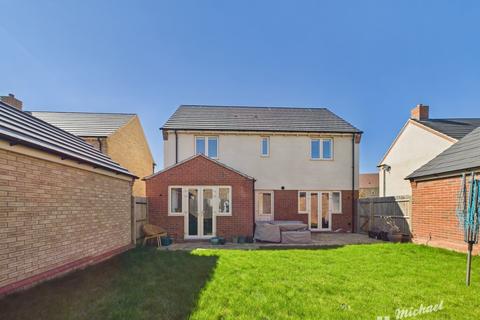 4 bedroom detached house for sale, Leighton Buzzard LU7
