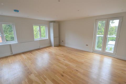 2 bedroom apartment to rent, Flat 54 Eastgate House, 122 Thorpe Road