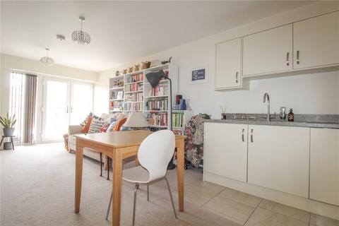 2 bedroom apartment for sale, Fortescue House, Court Street