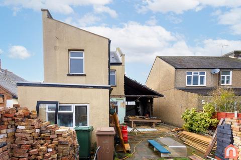 33 Suffield Road, London, E4 9TA