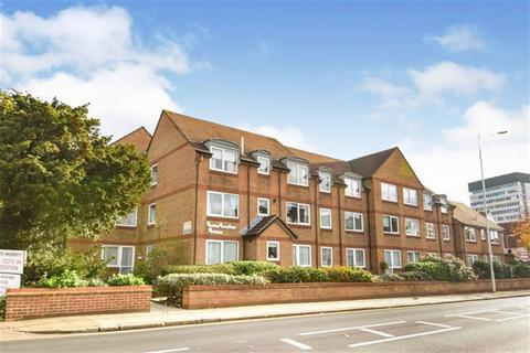 1 bedroom retirement property to rent, 52 Homeheather House, 128 Beehive Lane IG4