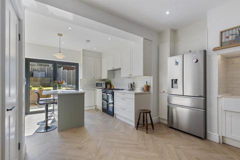 46 Lees Hall Avenue, Sheffield, S8 9JF