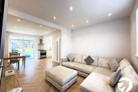 3 bedroom terraced house for sale, Mottingham Lane, London, SE12
