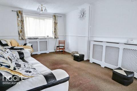 30 Walpole Close, Balby, Doncaster, DN4 9DJ