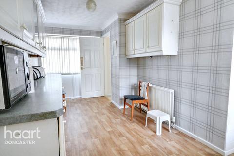 30 Walpole Close, Balby, Doncaster, DN4 9DJ