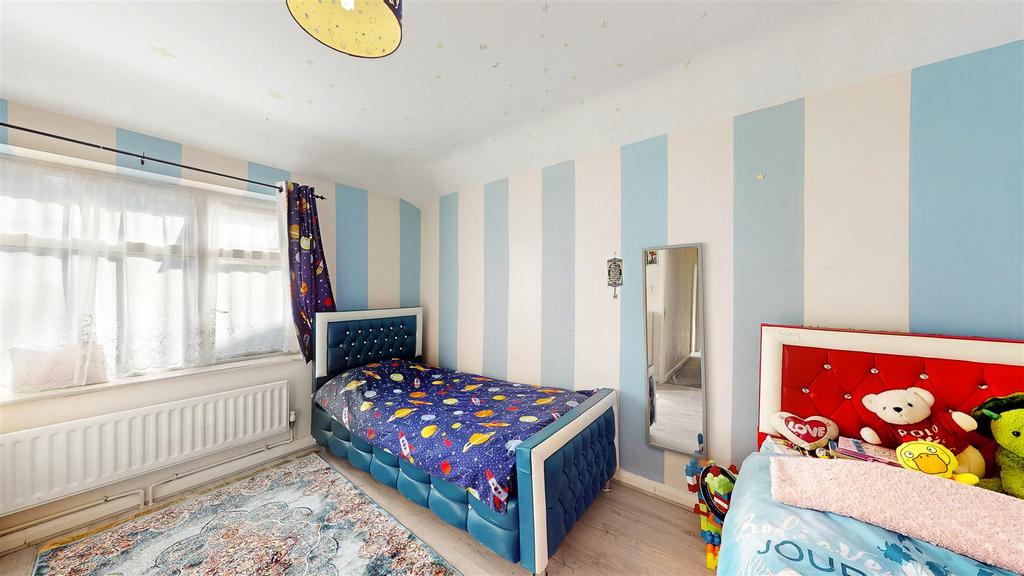 Bedroom 2.jpg